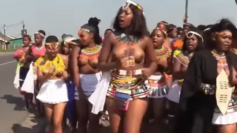 アフリカのお祭りがおっぱいだらけで僕は大好きｗｗｗ