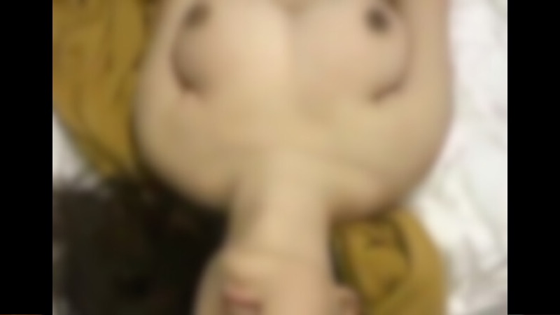 【流出】 レ●プドラッグ飲まされた爆乳JD、男友達にお●ぱいもマ○コも好き放題される…