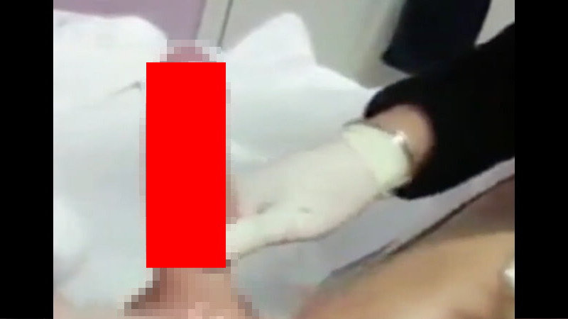 【動画】 男性器脱毛の女性スタッフ、客のチ●コがデカすぎて我慢できなくなってしまった結果ｗｗｗ